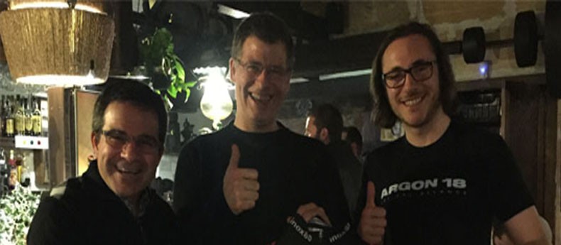 In bocca al lupo da Gervais, Jeff, Felix di Argon18!